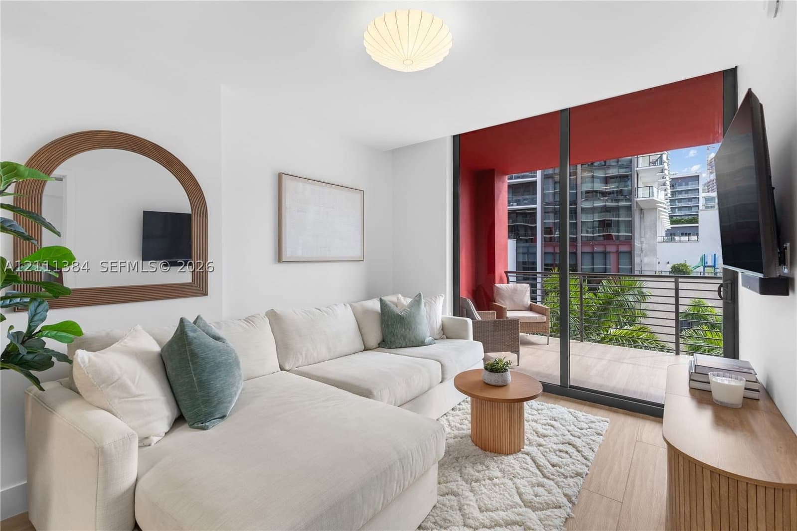 1-bedroom Condo — 90 32nd St #504, Miami, FL 33137