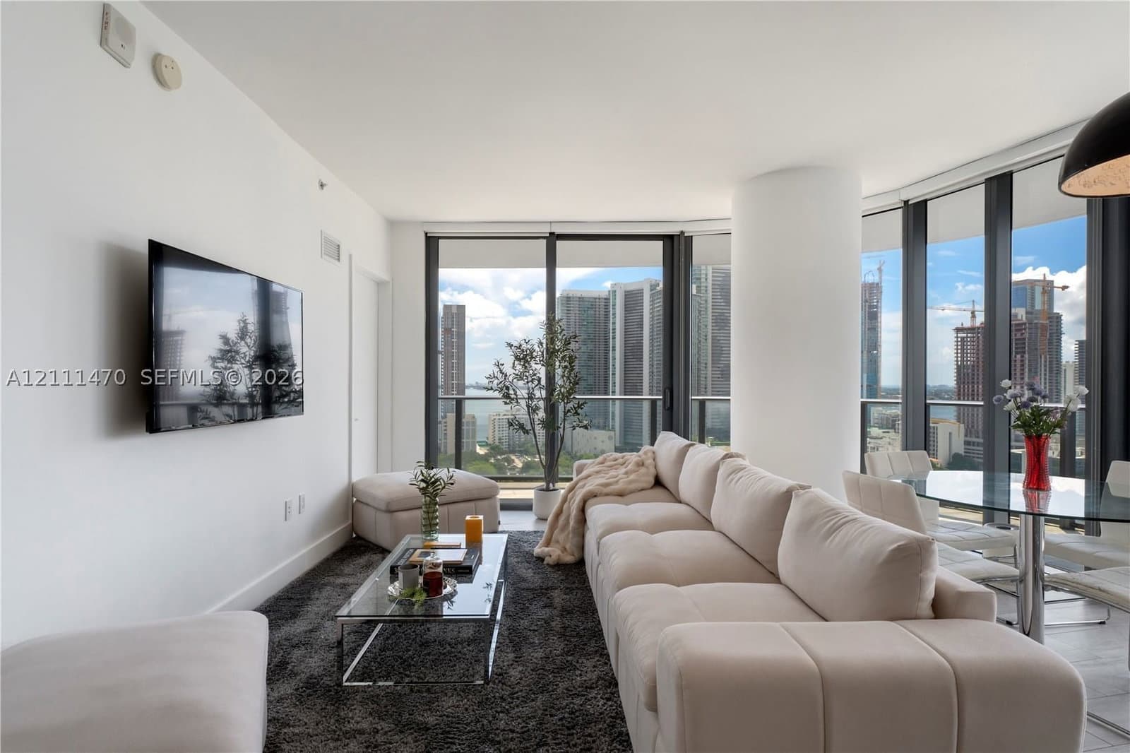 3401 MIDTOWN CONDO — ilan fotoğrafı