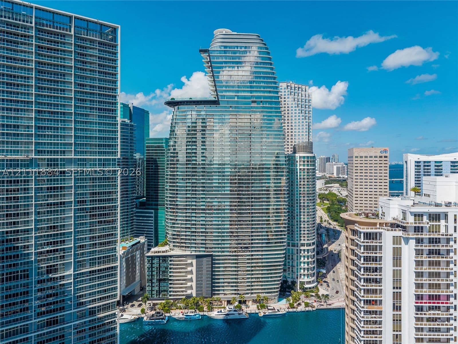 DUPONT PLAZA — ilan fotoğrafı