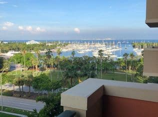 1-bedroom Condo — 2951 S Bayshore Drive #805, Miami, 33133