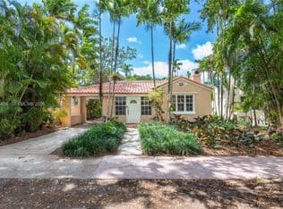 2-bedroom Single-Family Home — 1256 Algeria Ave, Coral Gables, 33134