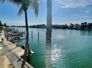 2-bedroom Condo — 5600 Collins Ave APT 16P, Miami Beach, 33140