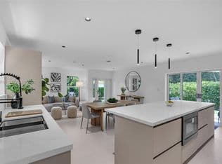 3-bedroom Single-Family Home — 1203 Madrid St, Coral Gables, 33134