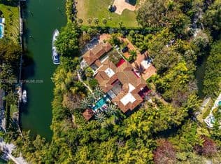 7-bedroom Single-Family Home — 9401 Journeys End Rd, Coral Gables, 33156