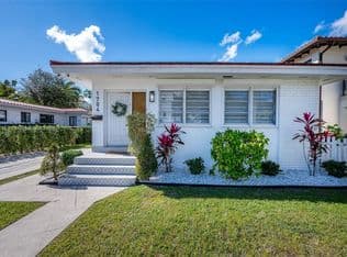 5-bedroom Property — 1704 S Le Jeune Rd, Miami, 33134