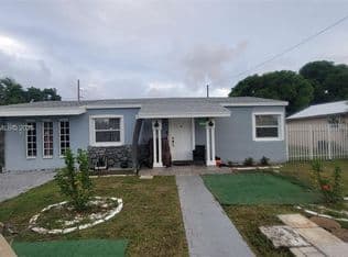 4-bedroom Single-Family Home — 6847 SW 13th St, Miami, 33144